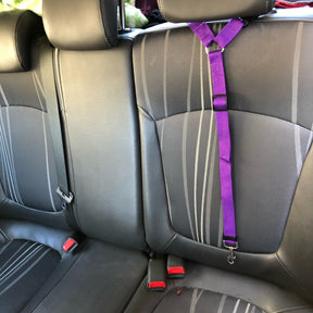 Cinto de Segurança Ajustável para Pets – Proteção em Viagens de Carro