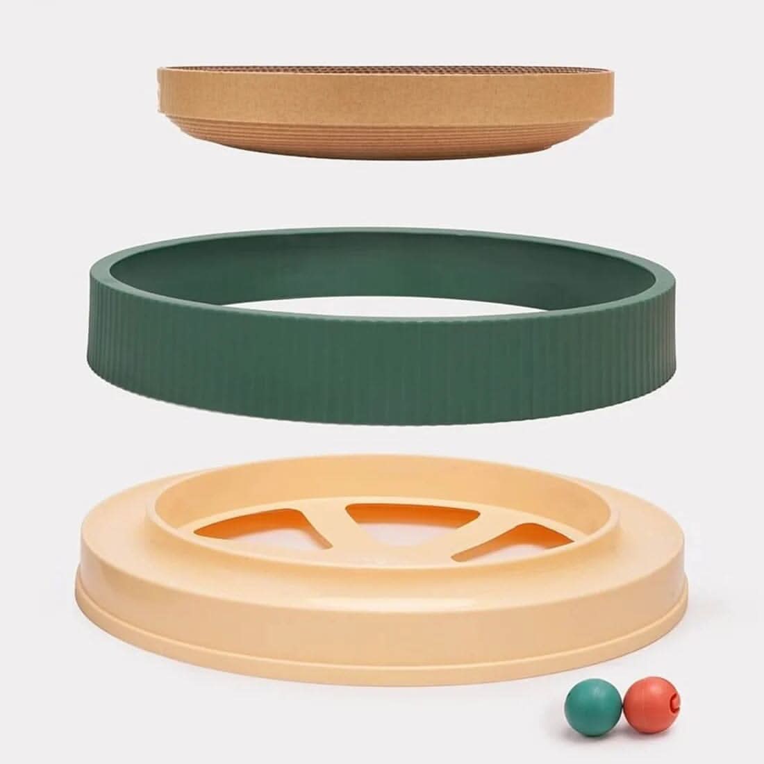Detalhe das bolinhas giratórias coloridas no arranhador para gatos em sisal resistente