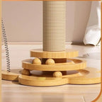 Arranhador para gatos 4 em 1 em ângulo lateral mostrando estrutura compacta para espaços pequenos