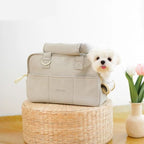 Bolsa de transporte para pets pequenos da Madrupet com interior acolchoado para máximo conforto