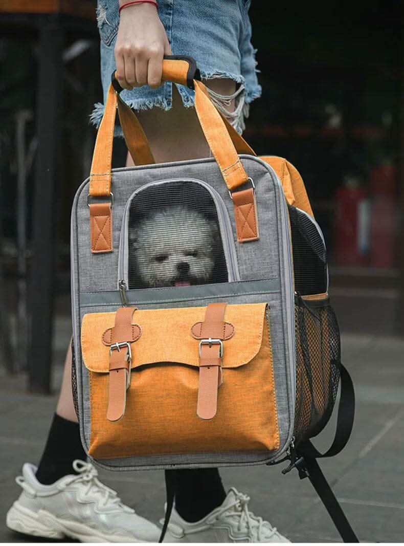 Bolsa de transporte para cachorro em cor cinza com zíperes reforçados e bolsos externos