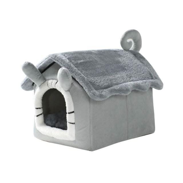 Visão lateral da casinha para pet até 4kg mostrando a entrada em formato estrela