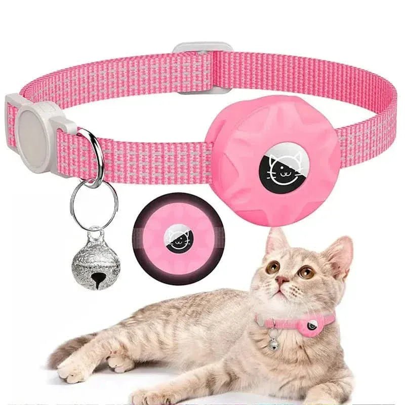 Coleira para gatos compatível com GPS em cor vermelha, destacando ajuste seguro e confortável