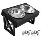 Detalhe do suporte antiderrapante do comedouro elevado para pets garantindo estabilidade