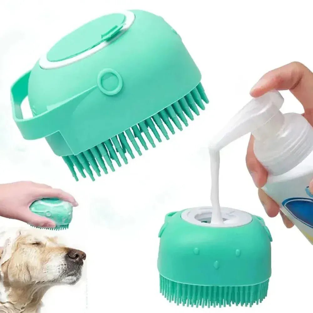 Detalhe das cerdas flexíveis da escova de banho com massagem para pets