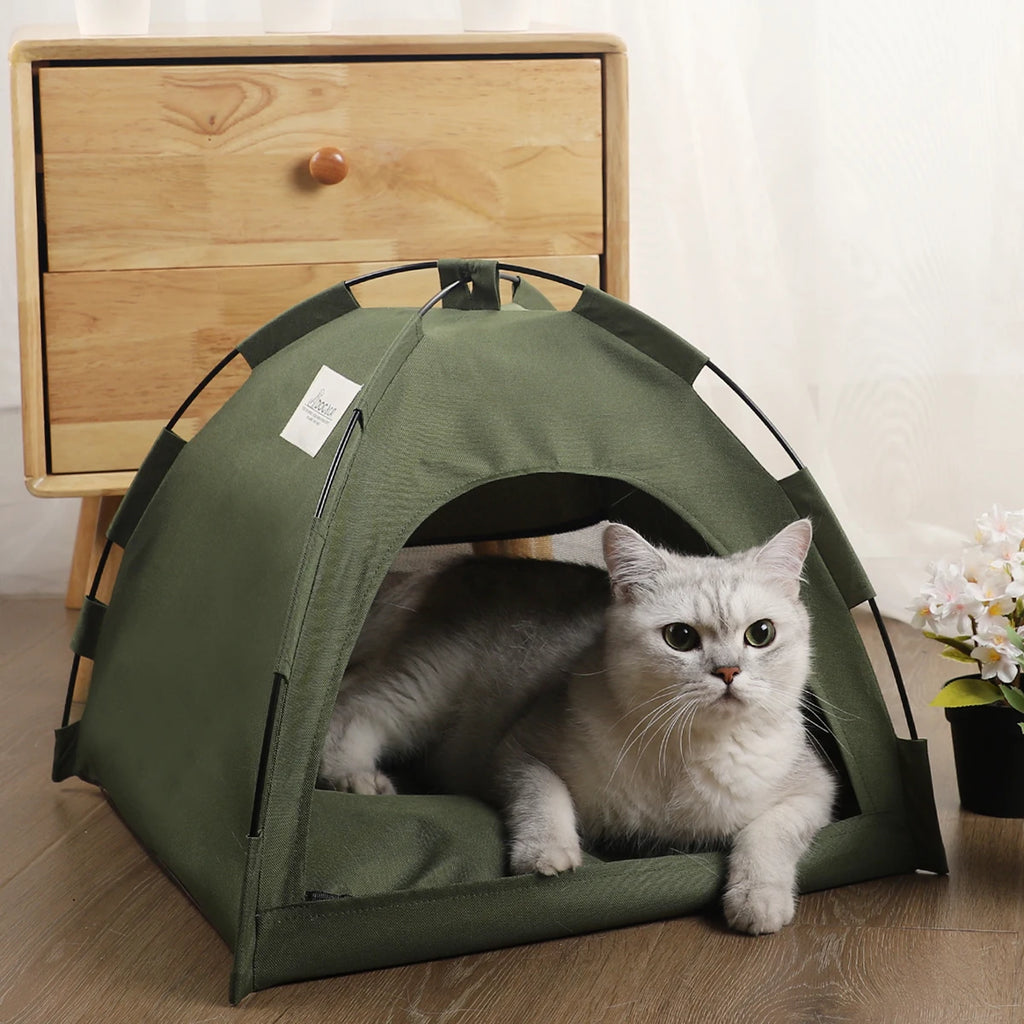 Toca quente para gatos com estrutura dobrável em tecido cinza, ideal para conforto térmico