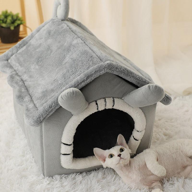 Casinha Térmica para Pets Pequenos – Formato Fechado, Quentinha e Dobrável