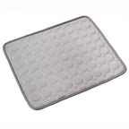 Tapete Gelado Para Pets Tapete gelado para pets Madrupet M 62x50cm Cinza 