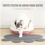Cachorro descansando sobre tapete antiareia que protege o chão contra sujeira